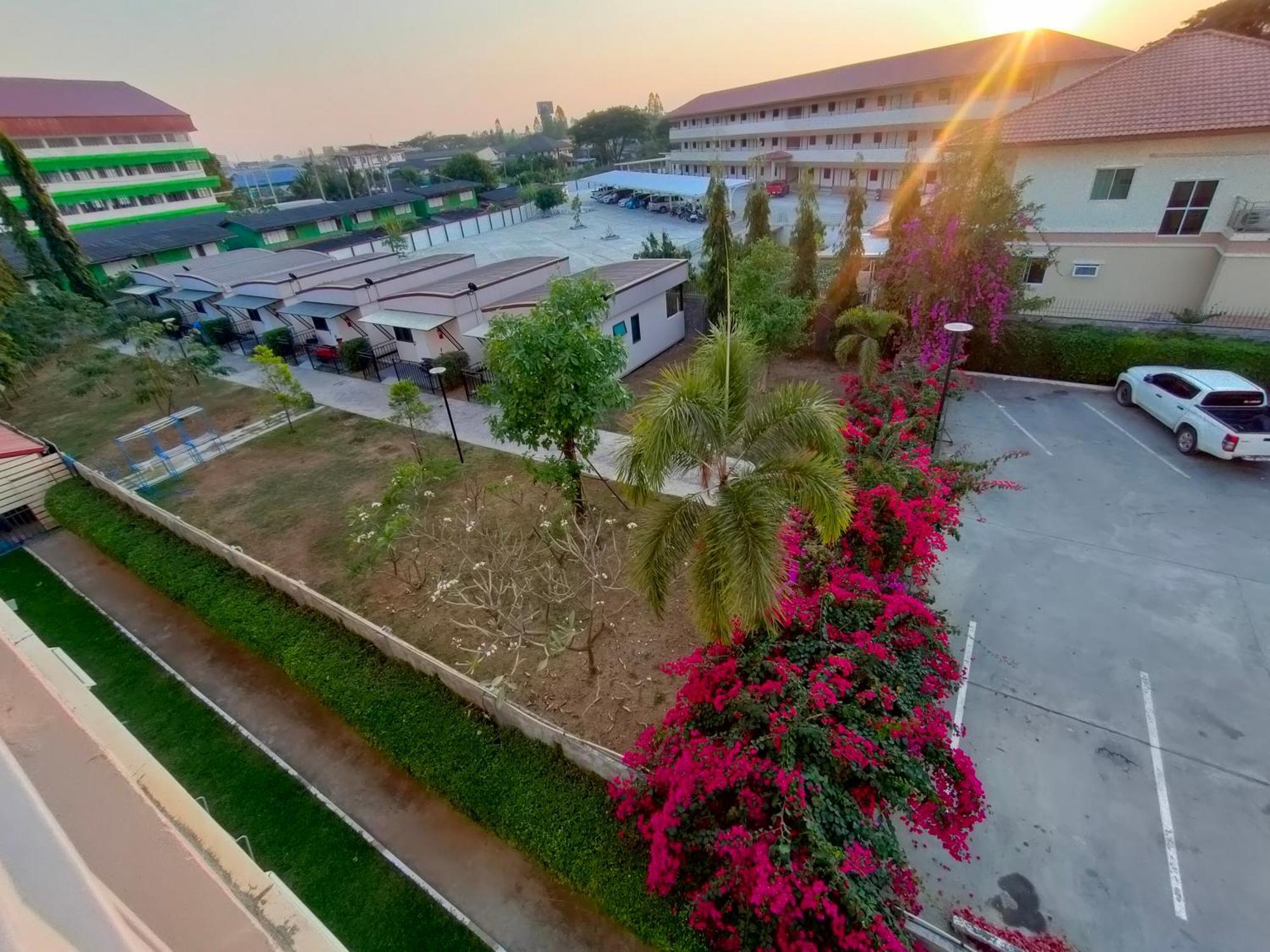 The Bliss Loei Living Hotel Exterior photo