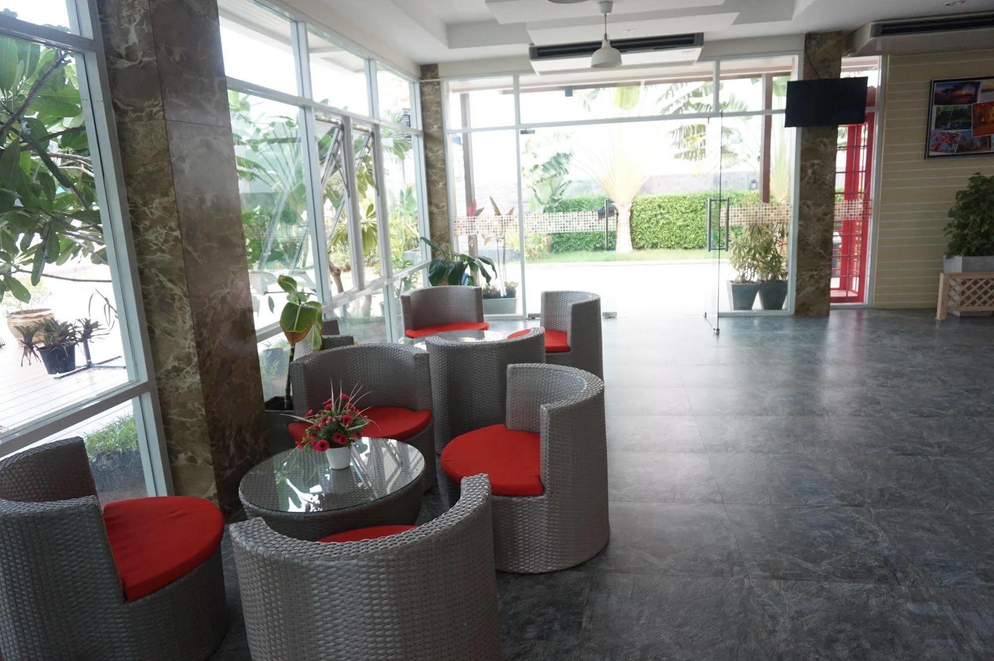 The Bliss Loei Living Hotel Exterior photo